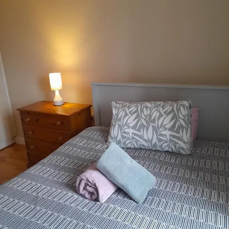 Kathleen's Includes Car Parking *