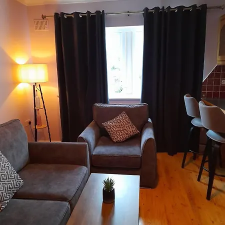 Kathleen's Includes Car Parking *