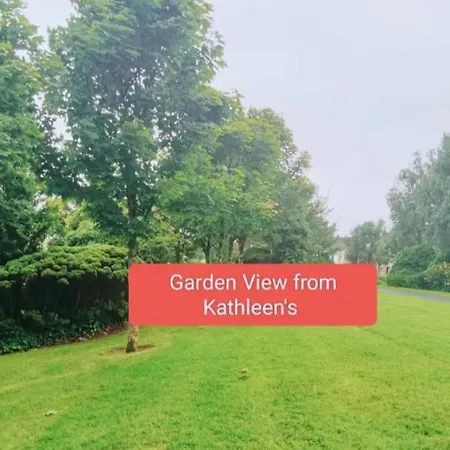 Kathleen's Includes Car Parking *