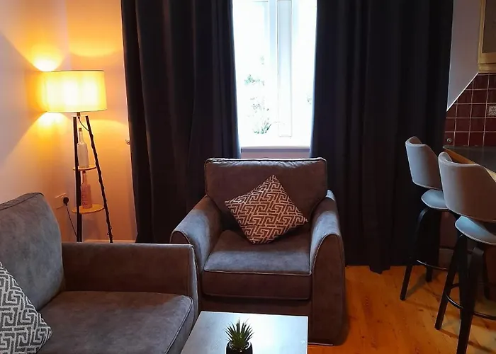 Kathleen's Includes Car Parking *