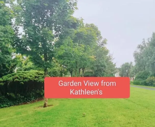 Kathleen's Includes Car Parking *